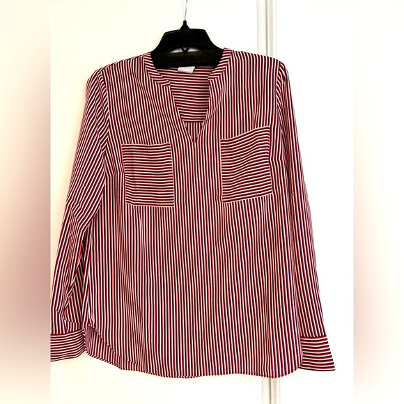 CAbi Brand - Picture 1 of 2